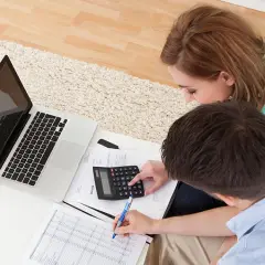 Jak obniżyć ratę kredytu gotówkowego: skuteczne metody i porady